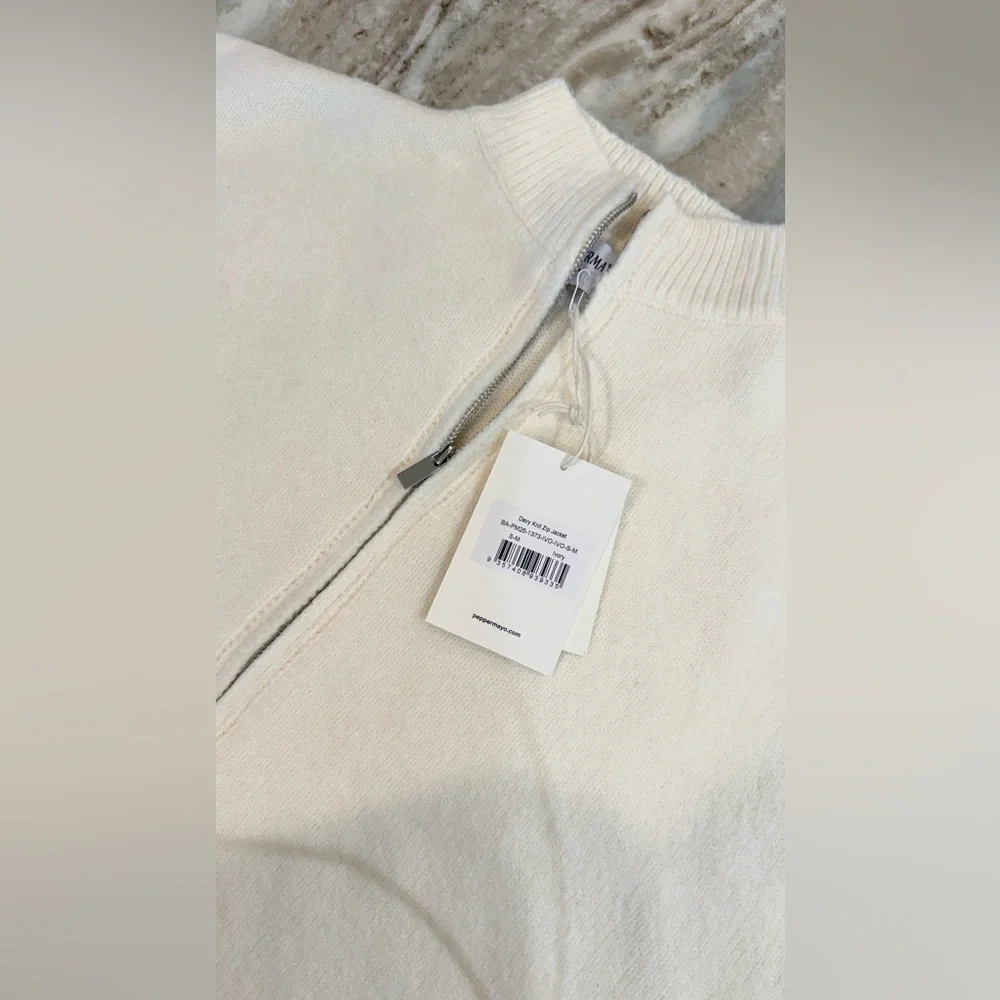 NWT Women’s PEPPERMAYO Ivory Davy oversized knit full zip jacket- Size S/M - Picture 7 of 12